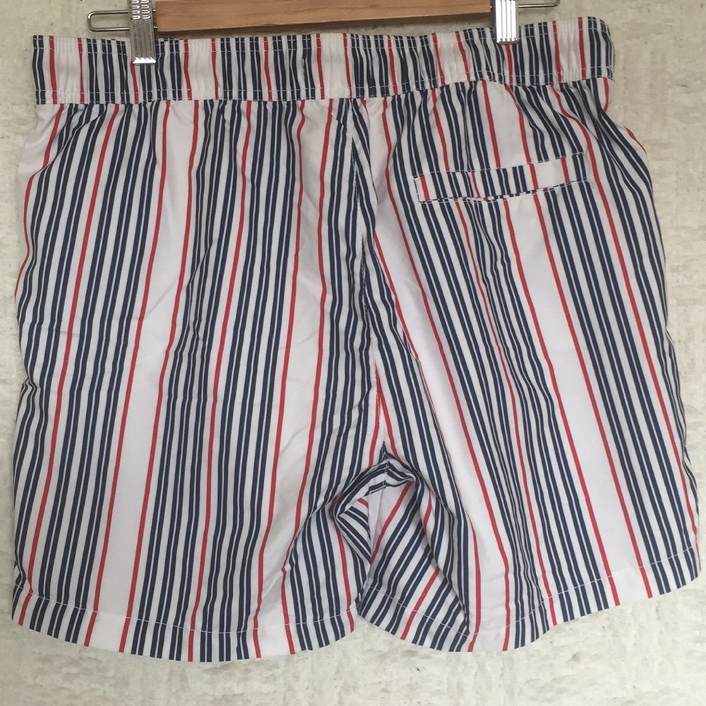 NWOT Troops of Tomorrow men’s Swim Shorts size M - Picture 2 of 4